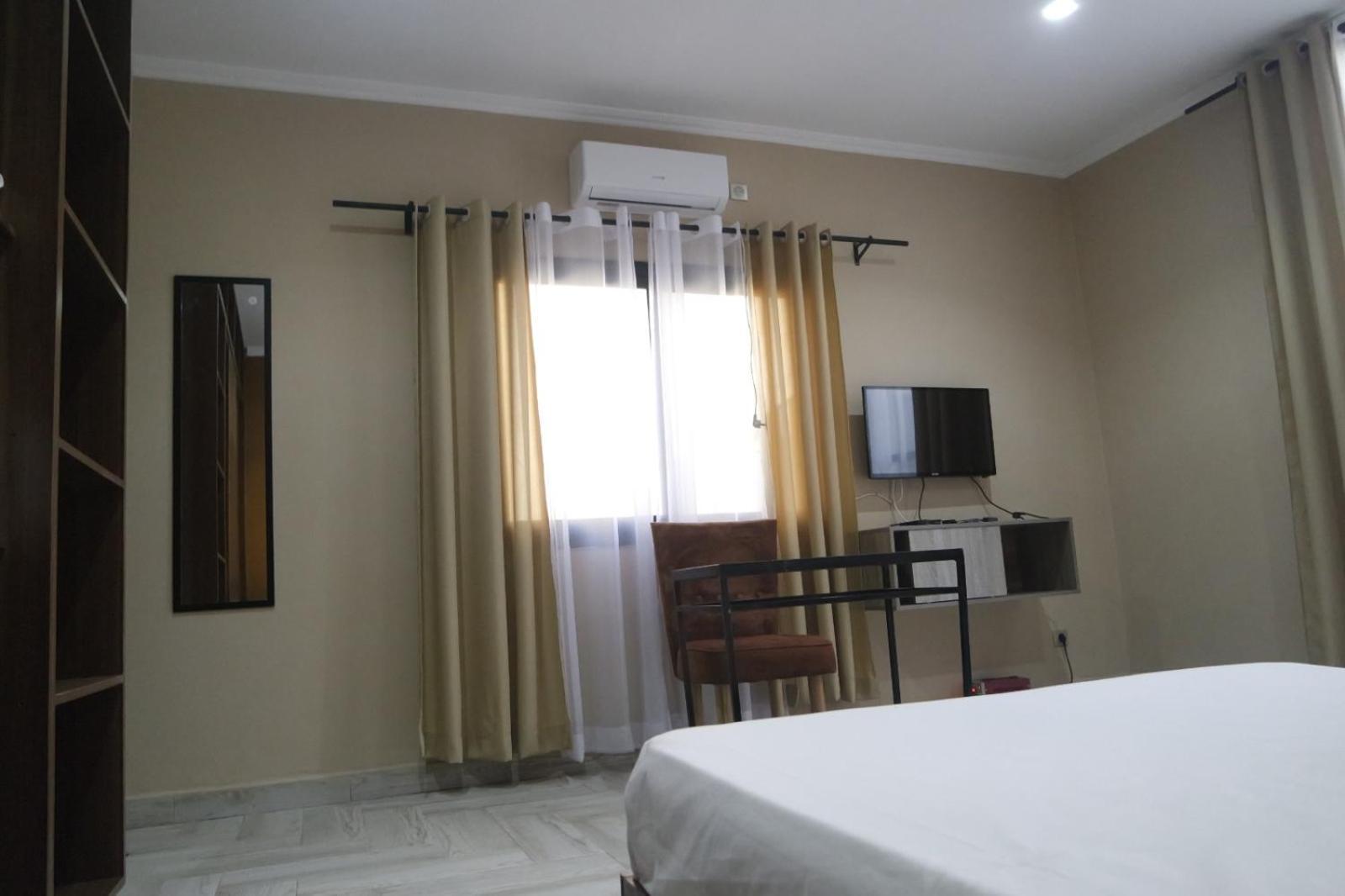 Guest House Nohfy Антананариву Экстерьер фото